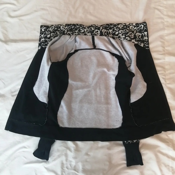 Lululemon Cozy Cuddle Up Sweatshirt Jacket Floral Fleece Lined Size 8 - Picture 6 of 16